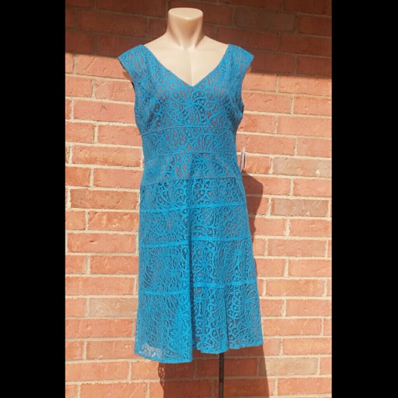 Teal turquoise mykonos lace v-neck sleeveless - Picture 2 of 9